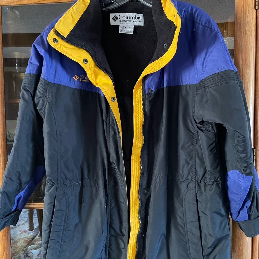 Women’s Columbia ski jacket